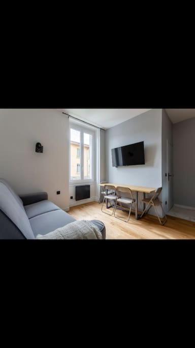 Totalement Renove 4 Couchage Proche Lyon Appartement